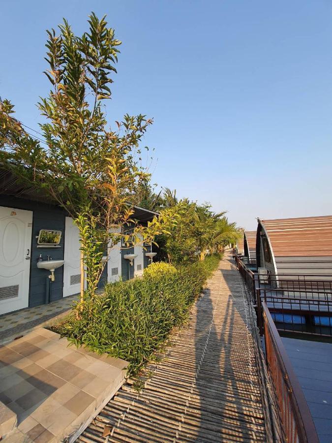 Talat Amphoe Nakhon Chai Si Feel Like Home แบบบ้านบ้าน מראה חיצוני תמונה