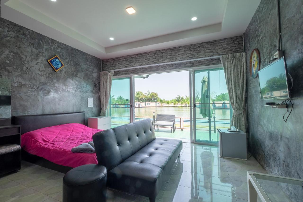 Talat Amphoe Nakhon Chai Si Feel Like Home แบบบ้านบ้าน מראה חיצוני תמונה