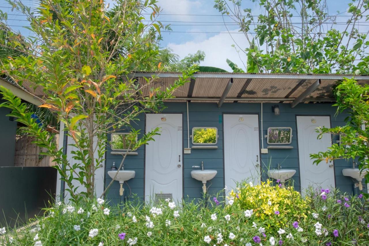 Talat Amphoe Nakhon Chai Si Feel Like Home แบบบ้านบ้าน מראה חיצוני תמונה
