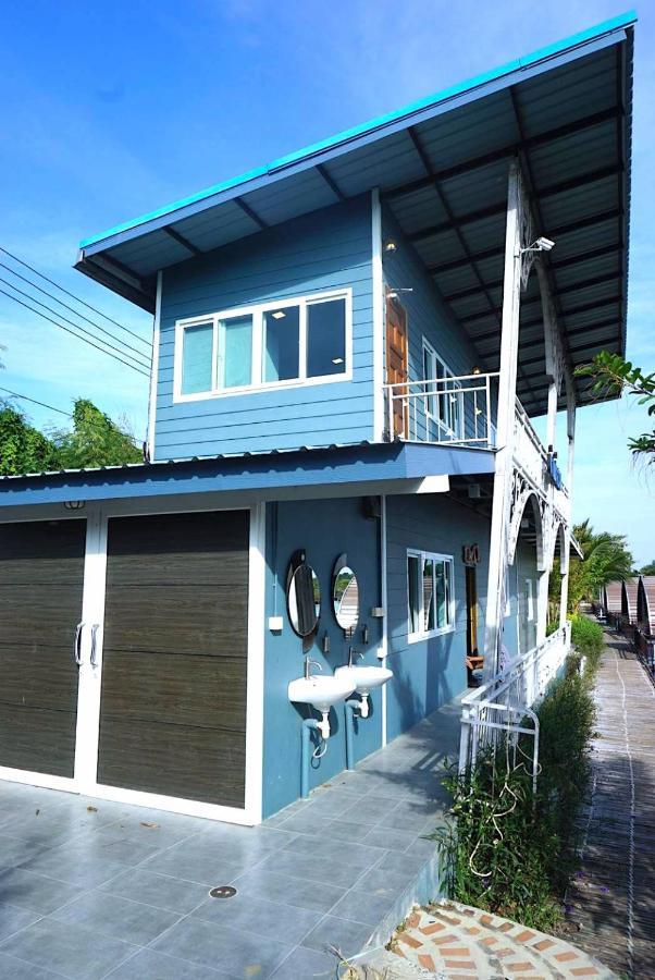 Talat Amphoe Nakhon Chai Si Feel Like Home แบบบ้านบ้าน מראה חיצוני תמונה