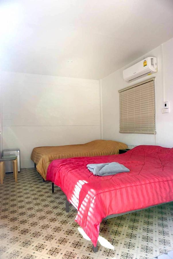 Talat Amphoe Nakhon Chai Si Feel Like Home แบบบ้านบ้าน מראה חיצוני תמונה